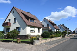 Mehrere Einfamilienhäuser in gepflegter Wohnsiedlung in Öhringen