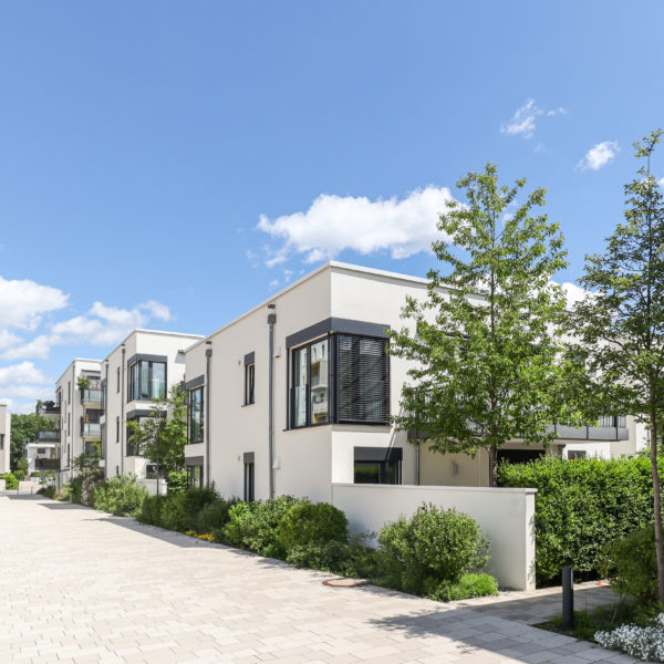 Neubau-Reihenhäuser in sonniger Wohnlage als Kapitalanlage